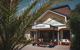 Hetkuti Wellness Hotel